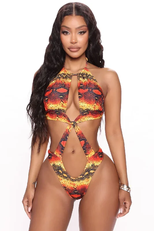 Drinks By The Beach Cutout One Piece Swimsuit - Orange/combo