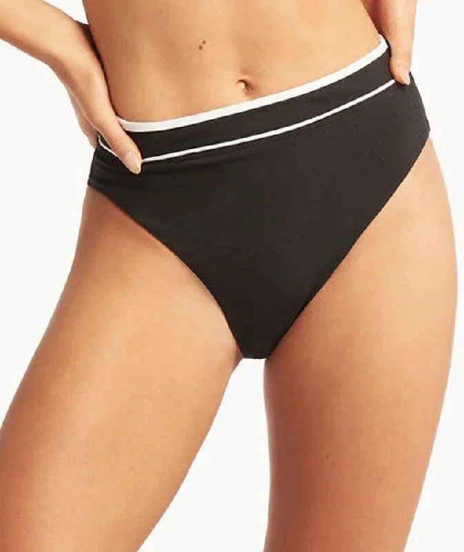 sea-level-elite-high-waiste-band-brief-black